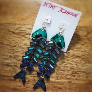 NWT Betsey Johnson Fish Bone Skeleton Earrings